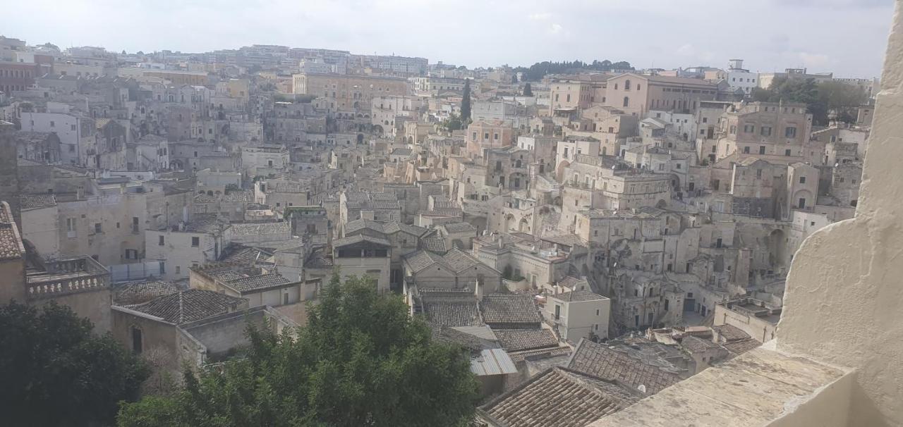 Beb Ventura Hotel Matera Bagian luar foto